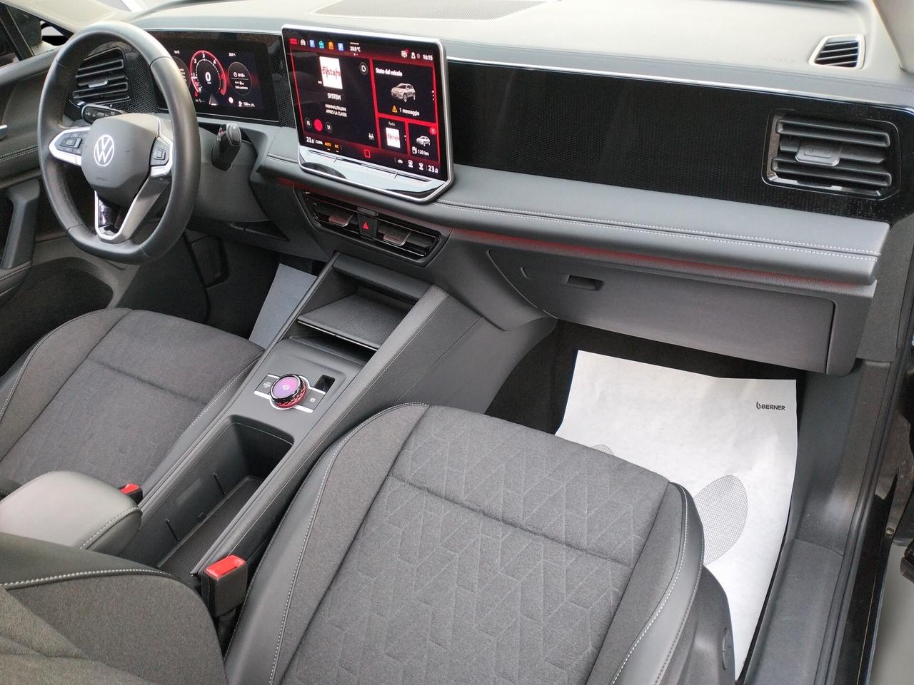 Volkswagen Tiguan III 2025 2.0 tdi 150cv dsg * IVA ESPOSTA *