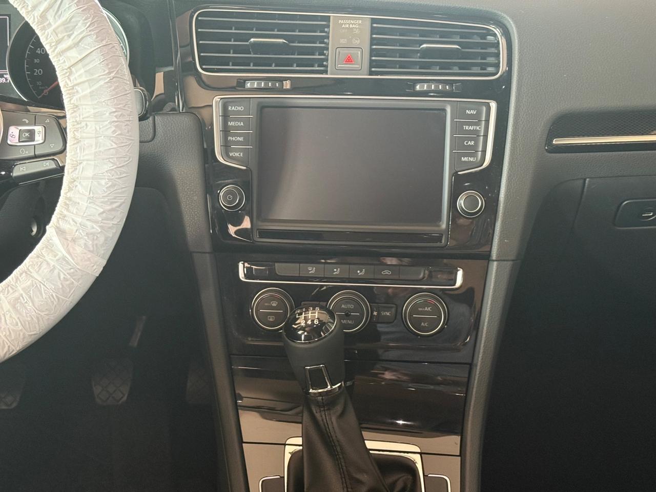Solo da Qualitycars Pescara Volkswagen Golf Business 1.4 TSI 5p. Highline BlueMotion Technology