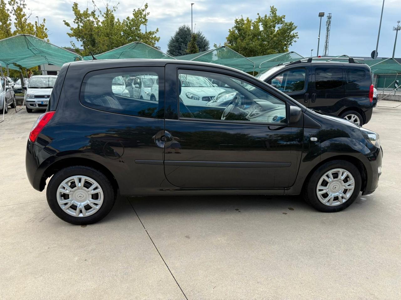 Renault Twingo 1.2 UNICO-PR. NEO-PATENTATI