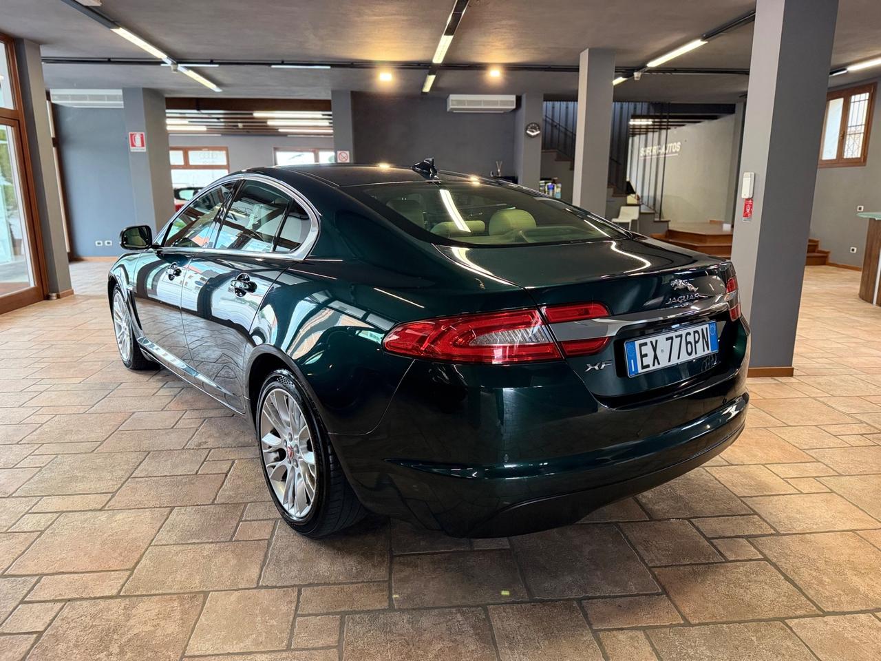 Jaguar XF 2.2 D 200 CV Business Edition