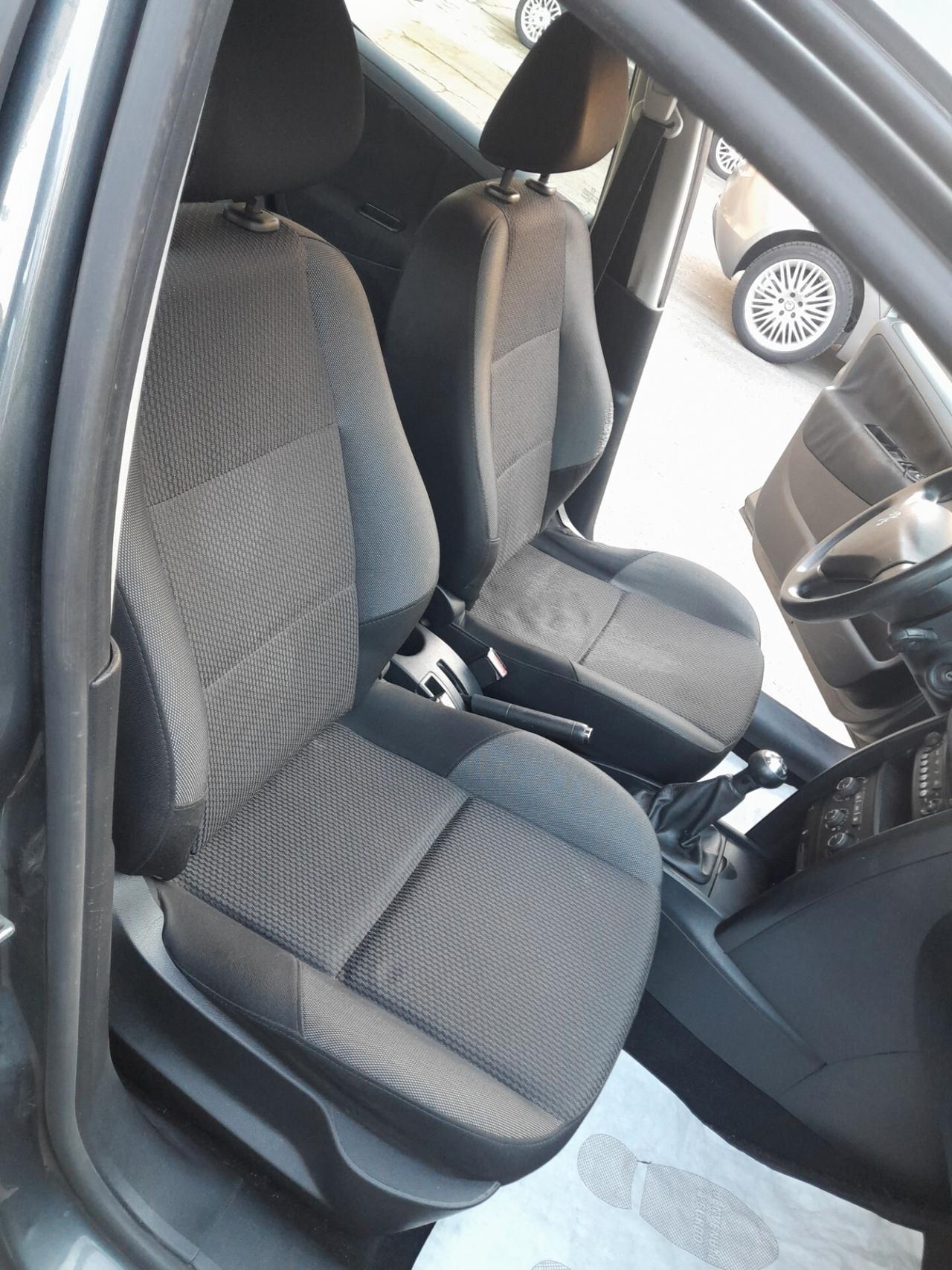 Peugeot 207 1.4 8V 75CV SW X Line ECO GPL