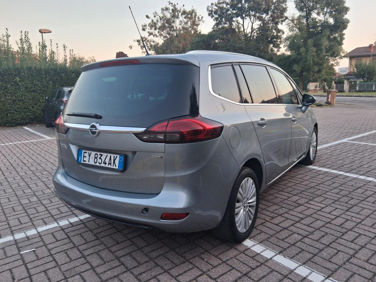 CELL 320 147 1147 WUATSAPP 3276540940 Opel Zafira Tourer 1.6 CDTi 120CV Start&Stop Cosmo