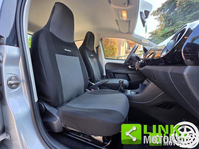 VOLKSWAGEN up! 1.0 Move