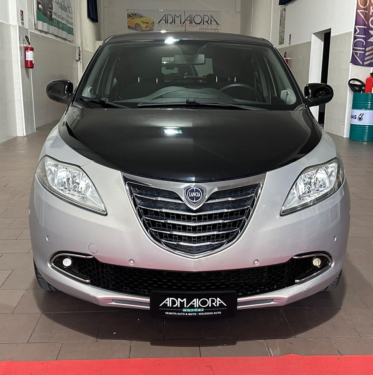 Lancia Ypsilon 1.2 69 CV 5 porte S&S Platinum