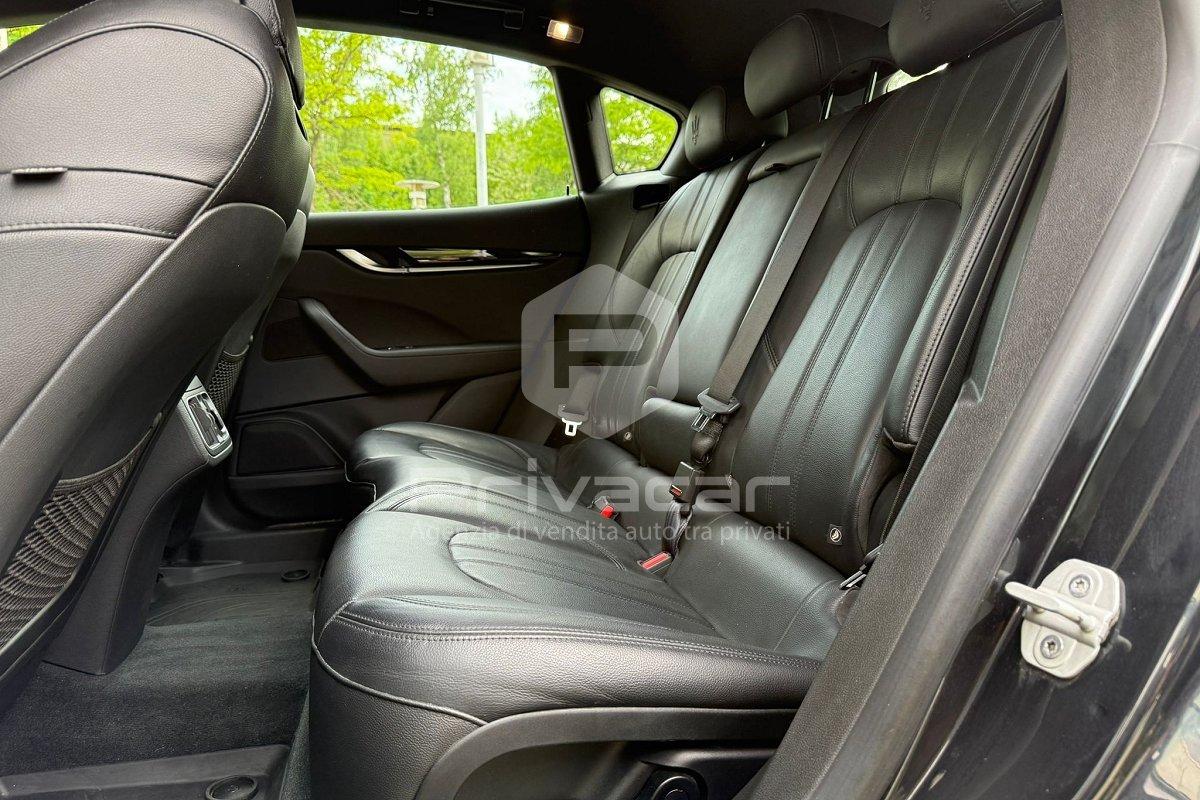 MASERATI Levante V6 Diesel 275 CV AWD Gransport