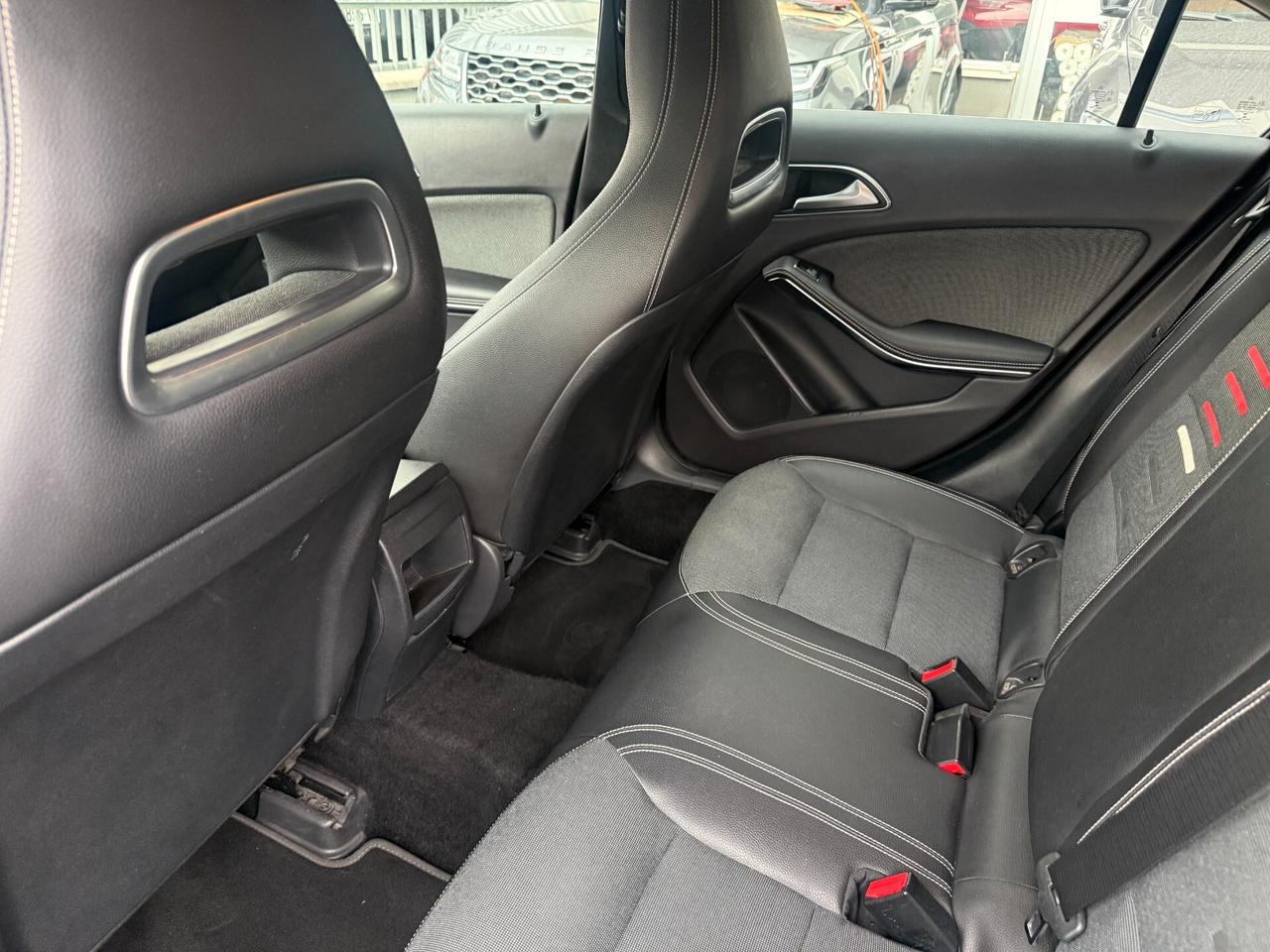 Mercedes-Benz A 180 A 180 d Sport EURO 6
