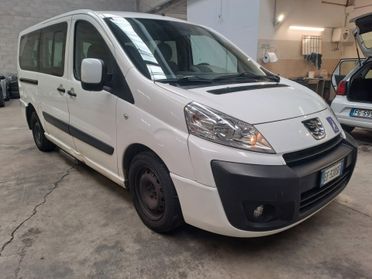 PEUGEOT EXPERT 2.0 HDI 6P + PEDANA DISABILI