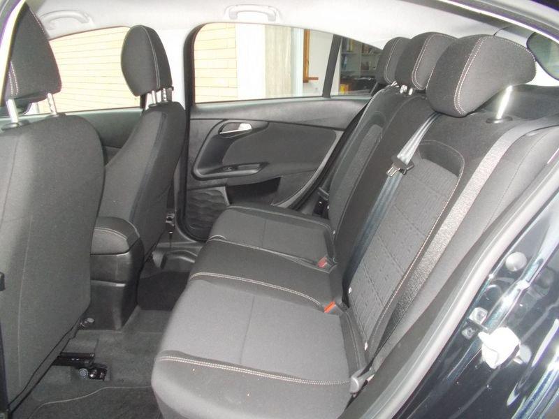 FIAT Tipo Cross 1.5 T4 130cv Hybrid DCT Cross 338.7575187 MASSARI MARCO KM. ZERO