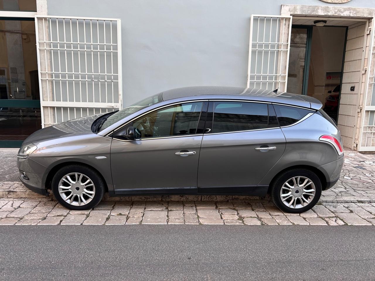 Lancia Delta 1.6 MJT DPF Gold