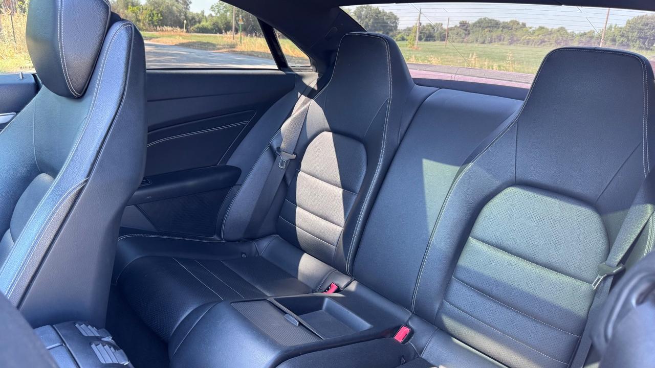 Mercedes-benz E 220 Coupé BlueTEC Premium