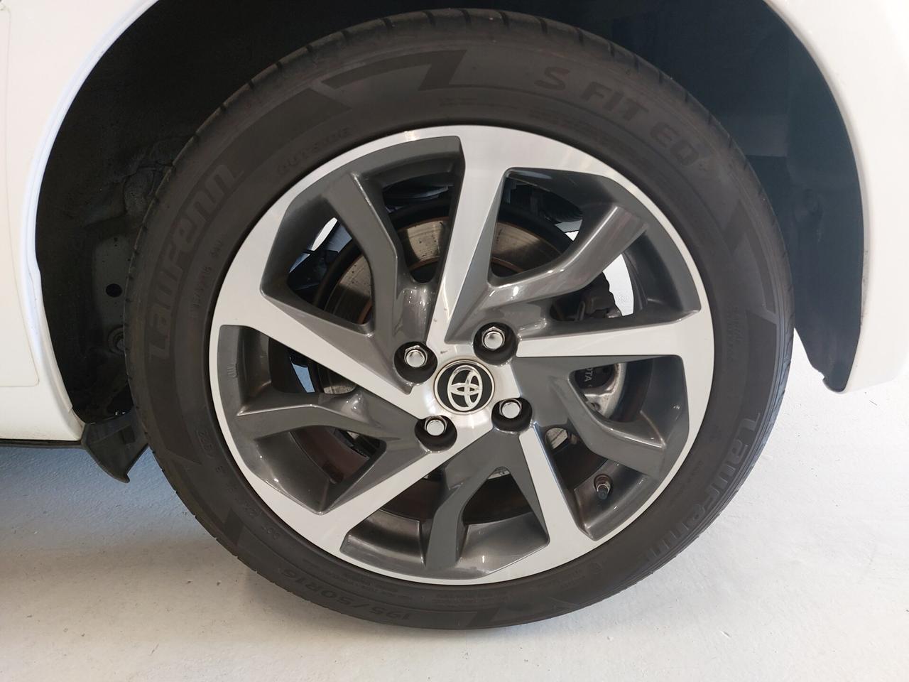 TOYOTA Yaris 3ª serie Yaris 1.5 Hybrid 5 porte...