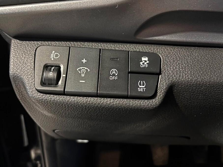 Kia Stonic 1.0 T-GDi 100 CV MHEV NEOPATENTATI