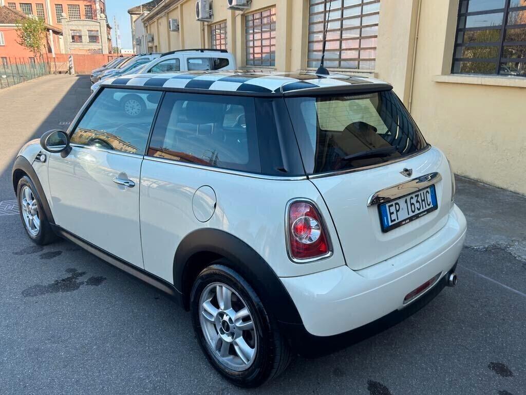 Mini Mini 1.6 16V One D ok nuo p