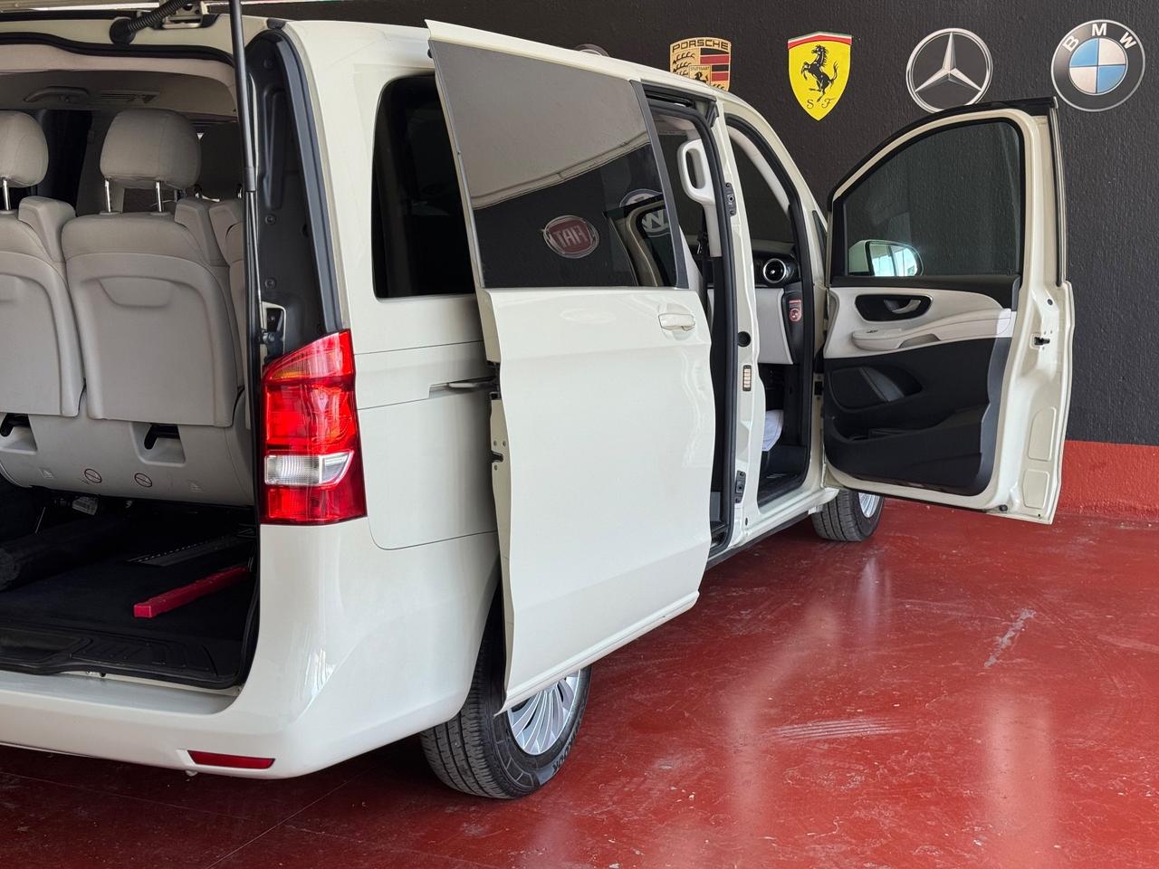 Mercedes-benz V 200 CDI Premium Long