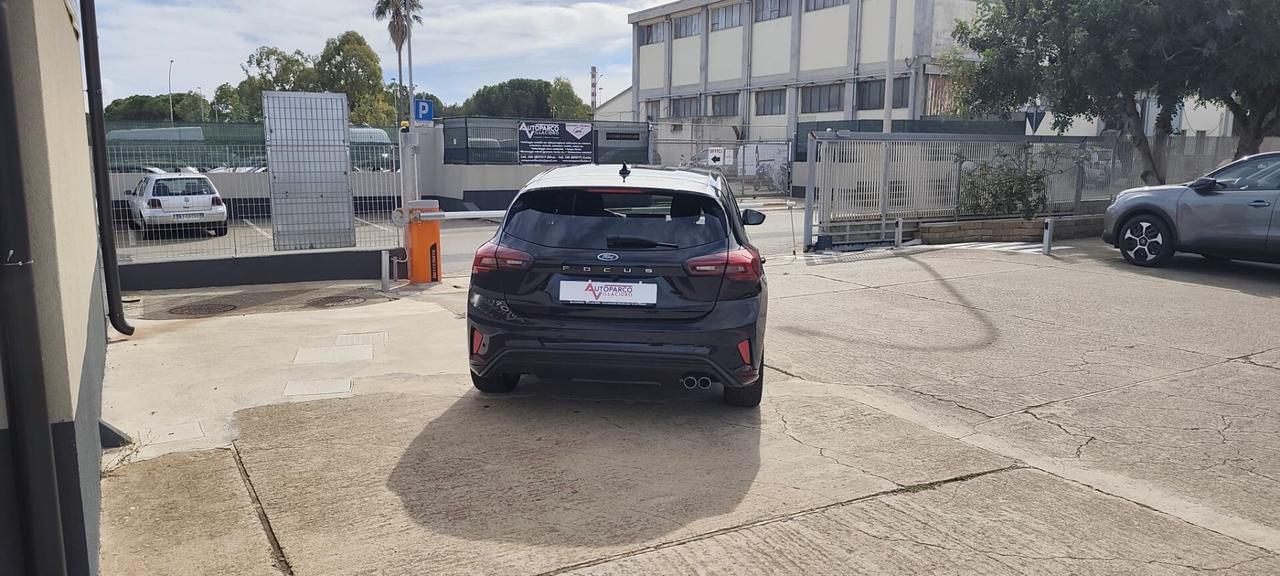 Ford Focus 1.5 EcoBlue 115 CV automatico 5p. ST-Line