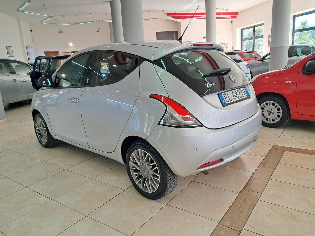 Lancia Ypsilon 1.2 GPL 5 porte S&S Platinum