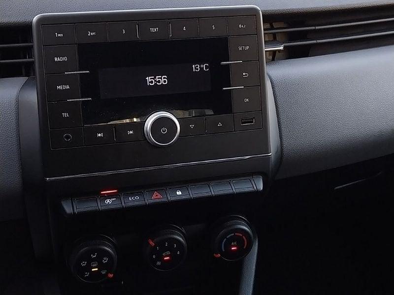 Renault Clio V 2019 1.0 tce Life 90cv my21