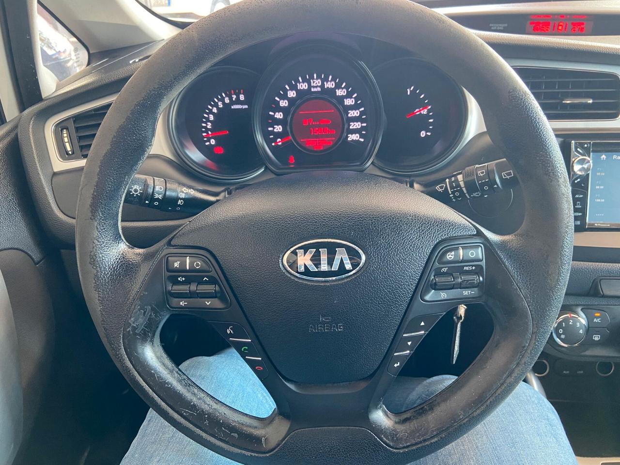 Kia Ceed cee'd 1.4 ECO GPL 5 porte Cool