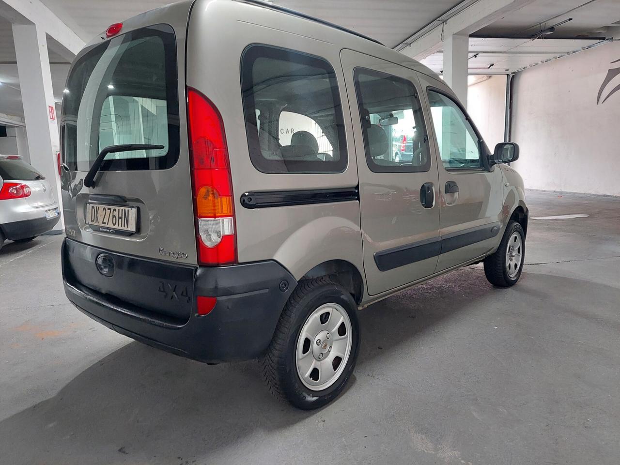 Renault Kangoo 1.6 16V 4x4 5p. Luxe