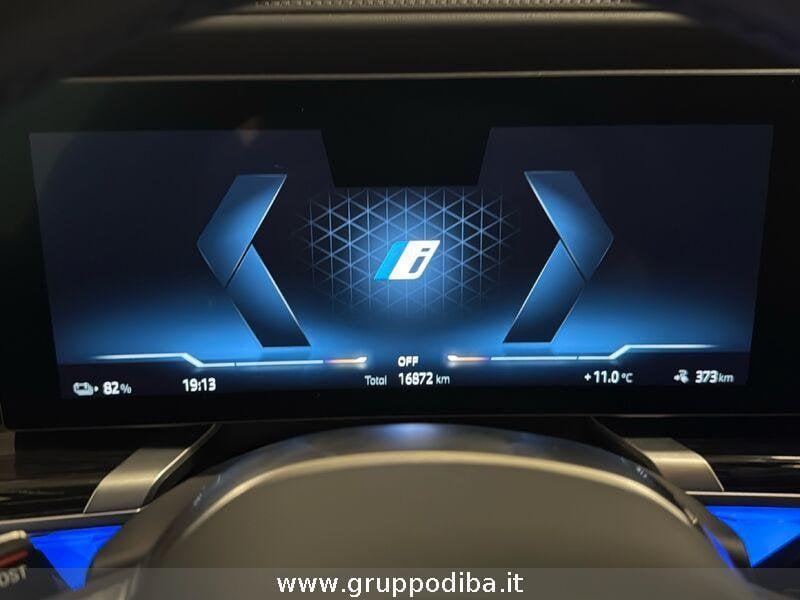 BMW Serie 7 G70 i7 xdrive60 MSport