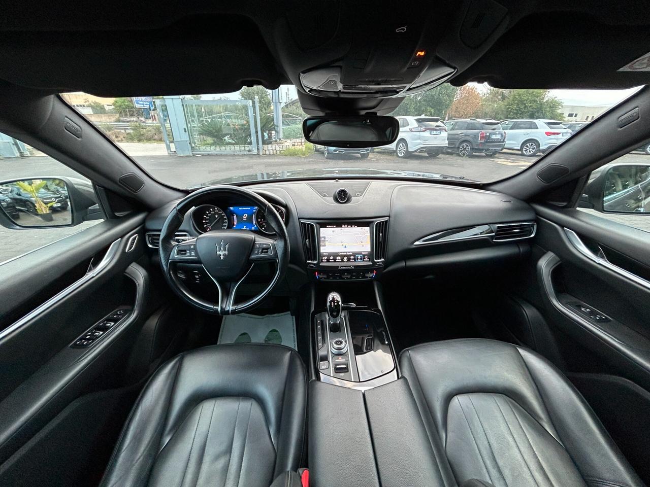 Maserati Levante 3.0 V6 250cv auto