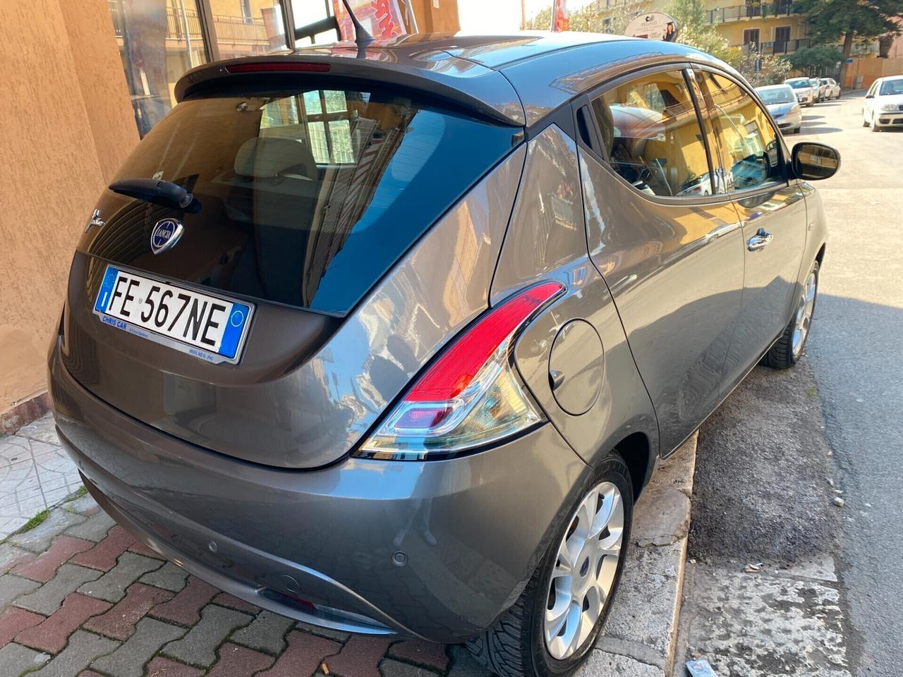 Lancia Ypsilon 1.3 MJT 16V 95 CV 5 porte S&S Platinum