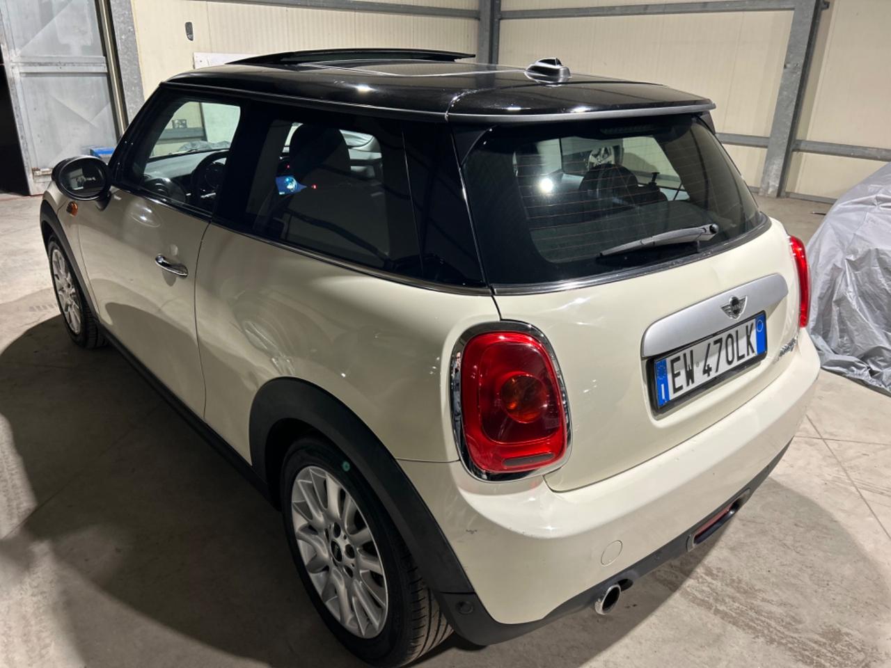 Mini Cooper D 1.5 3p