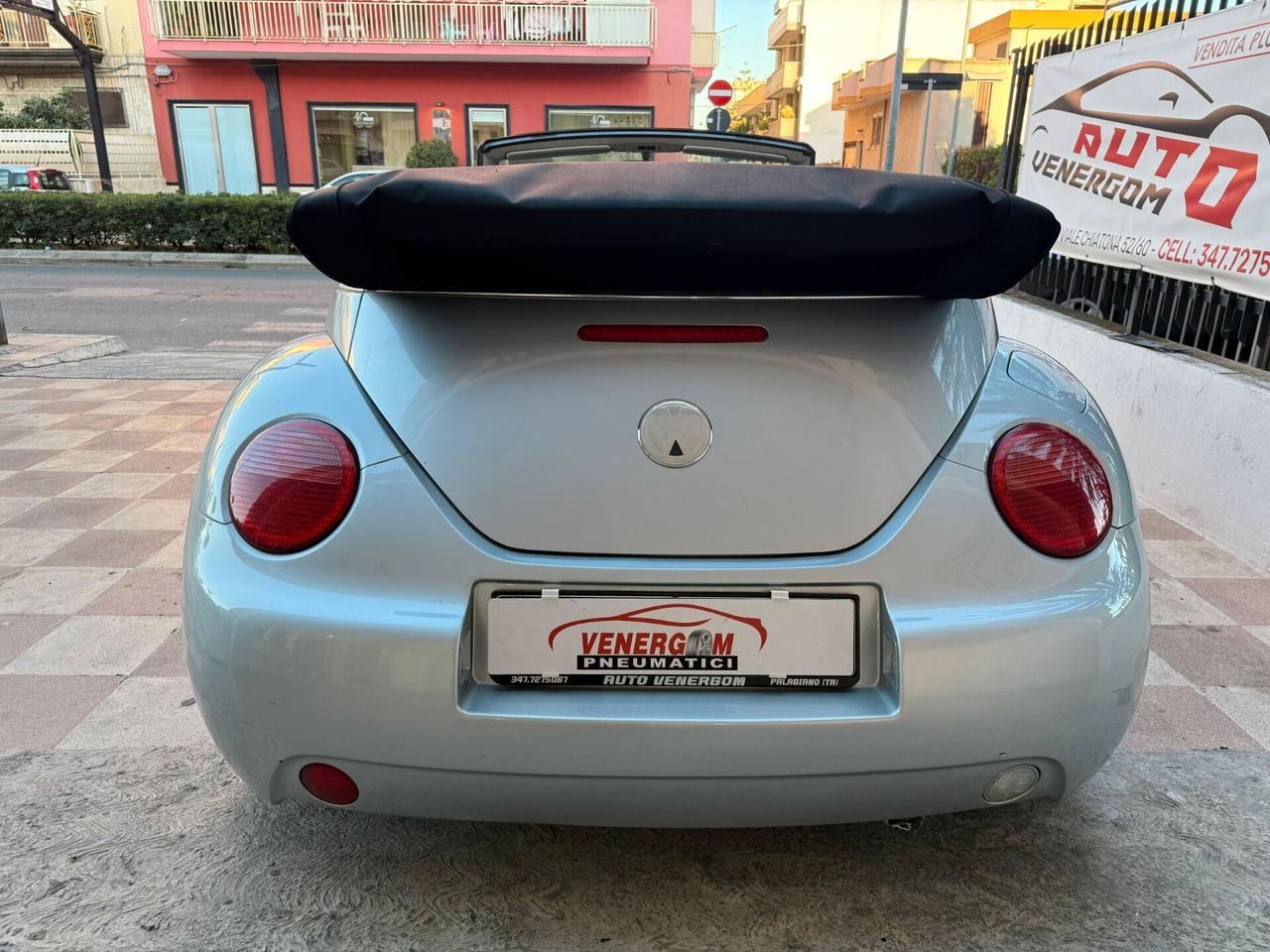 Volkswagen New Beetle 1.6 102CV Cabrio
