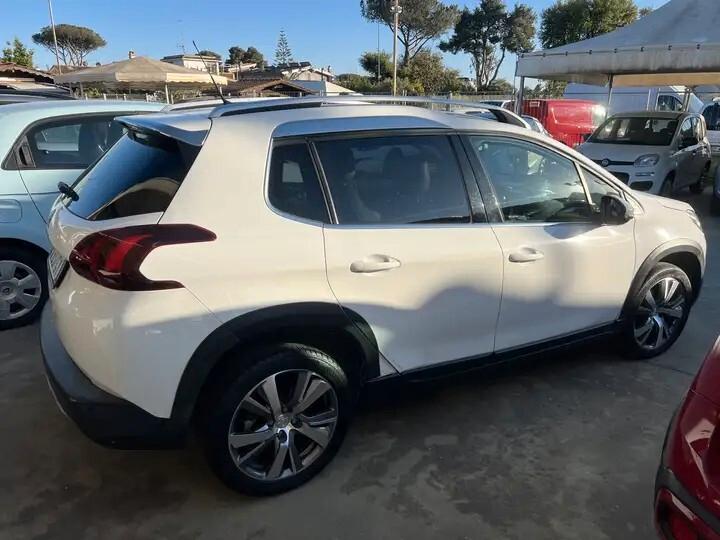 Peugeot 2008 BlueHDi 100 S&S Allure