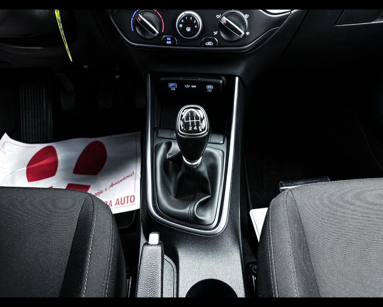 HYUNDAI i20 3ª serie - i20 1.0 T-GDI 48V iMT Connectline