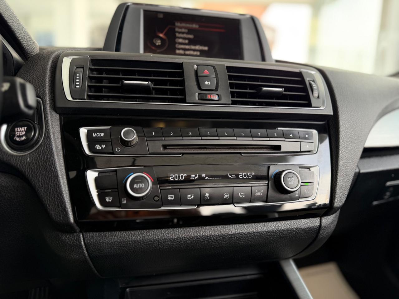 Bmw 218i Cabrio Sport Bianco Perla