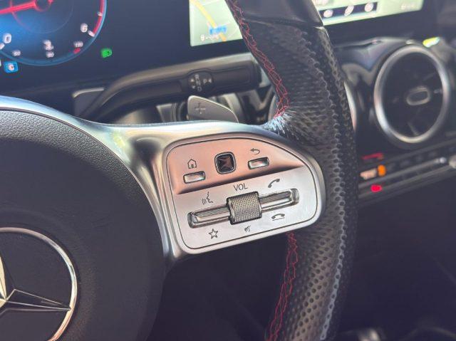 MERCEDES-BENZ GLB 200 d Automatic Premium