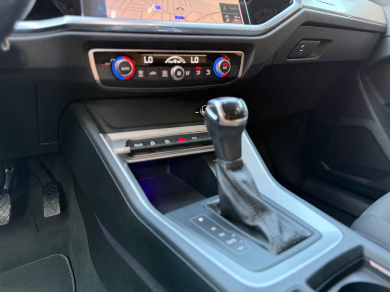 Audi Q3 35 TDI S tronic Business Advanced