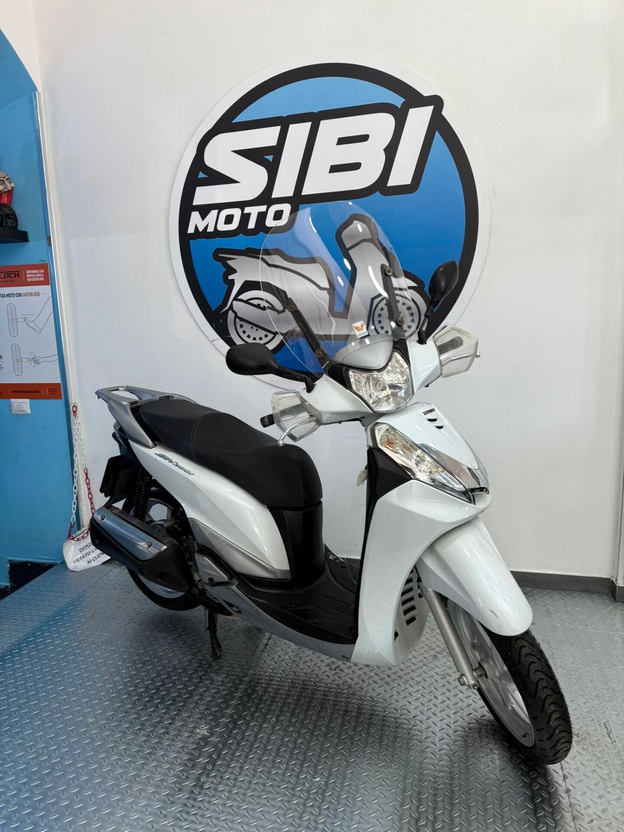 HONDA SH 300