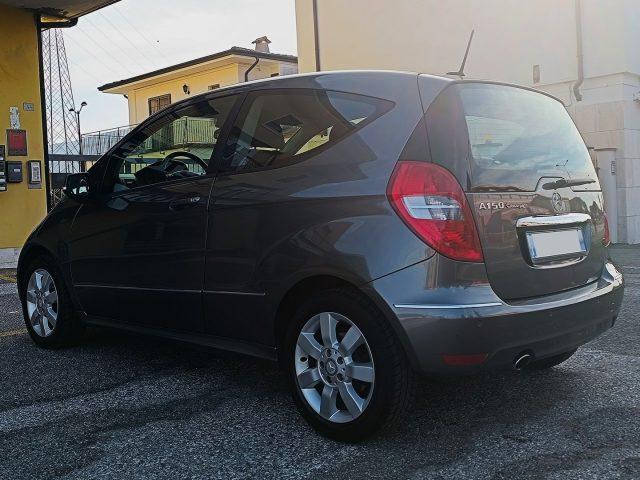 MERCEDES-BENZ A 150 BlueEFFICIENCY Coupé Elegance
