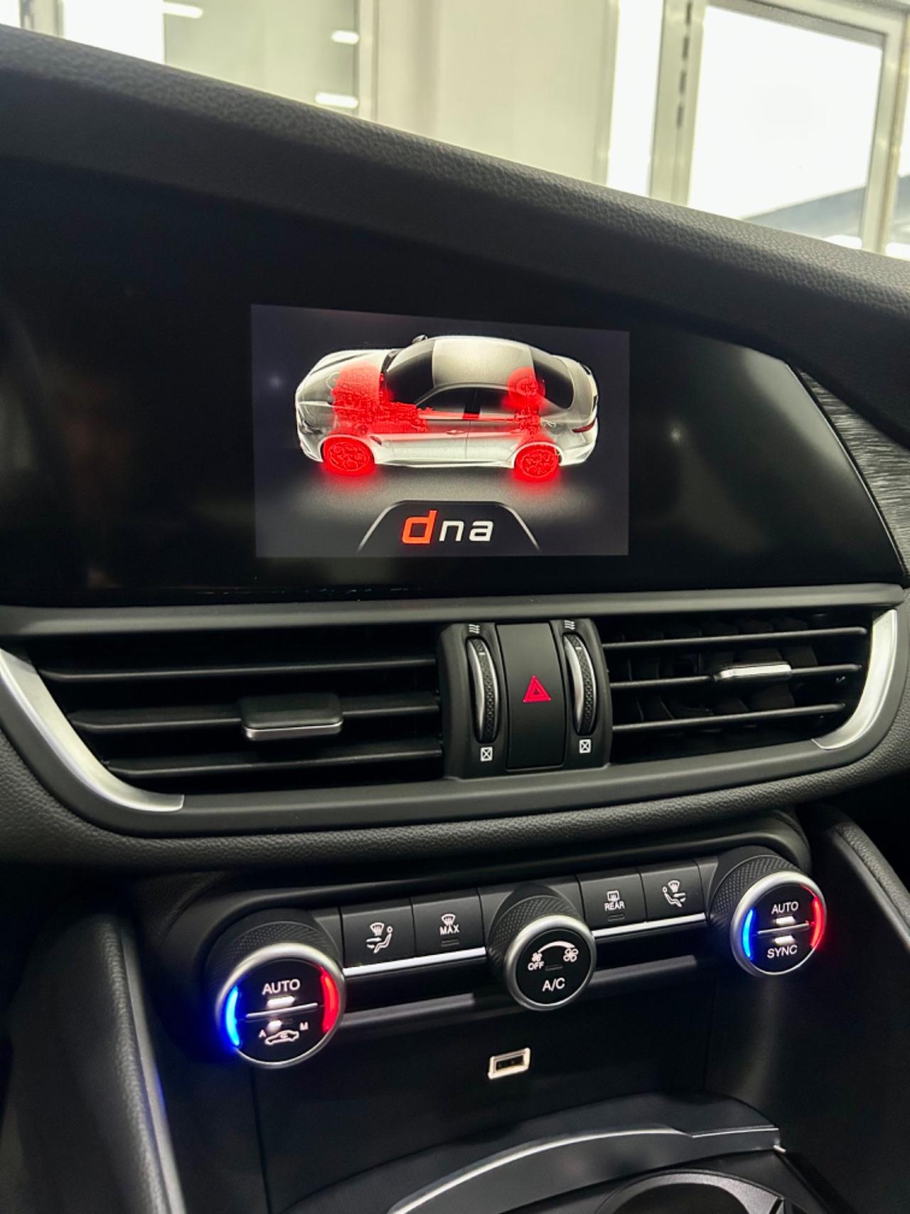 Alfa Romeo Giulia 2.2 Turbodiesel 160 CV AT8 Sprint