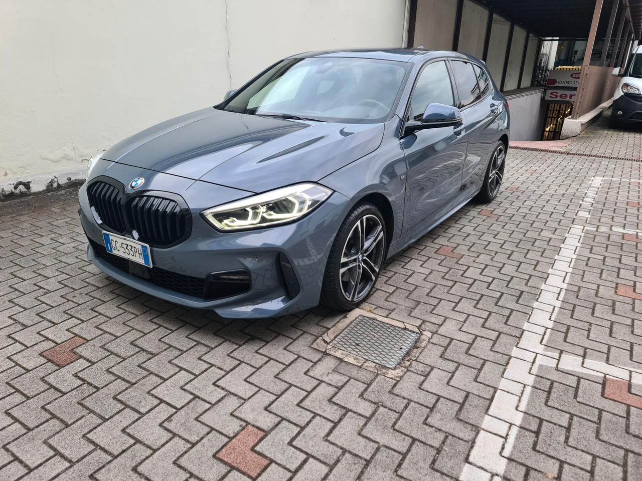 Bmw 116d 5p. Msport Aut. - Unicoprop.