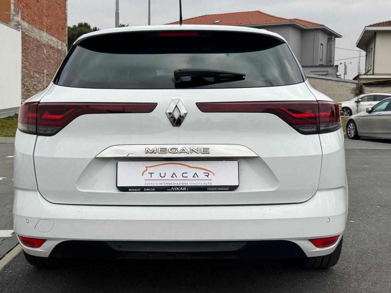 Renault Megane Business 1.3 Tce 140Cv #9072