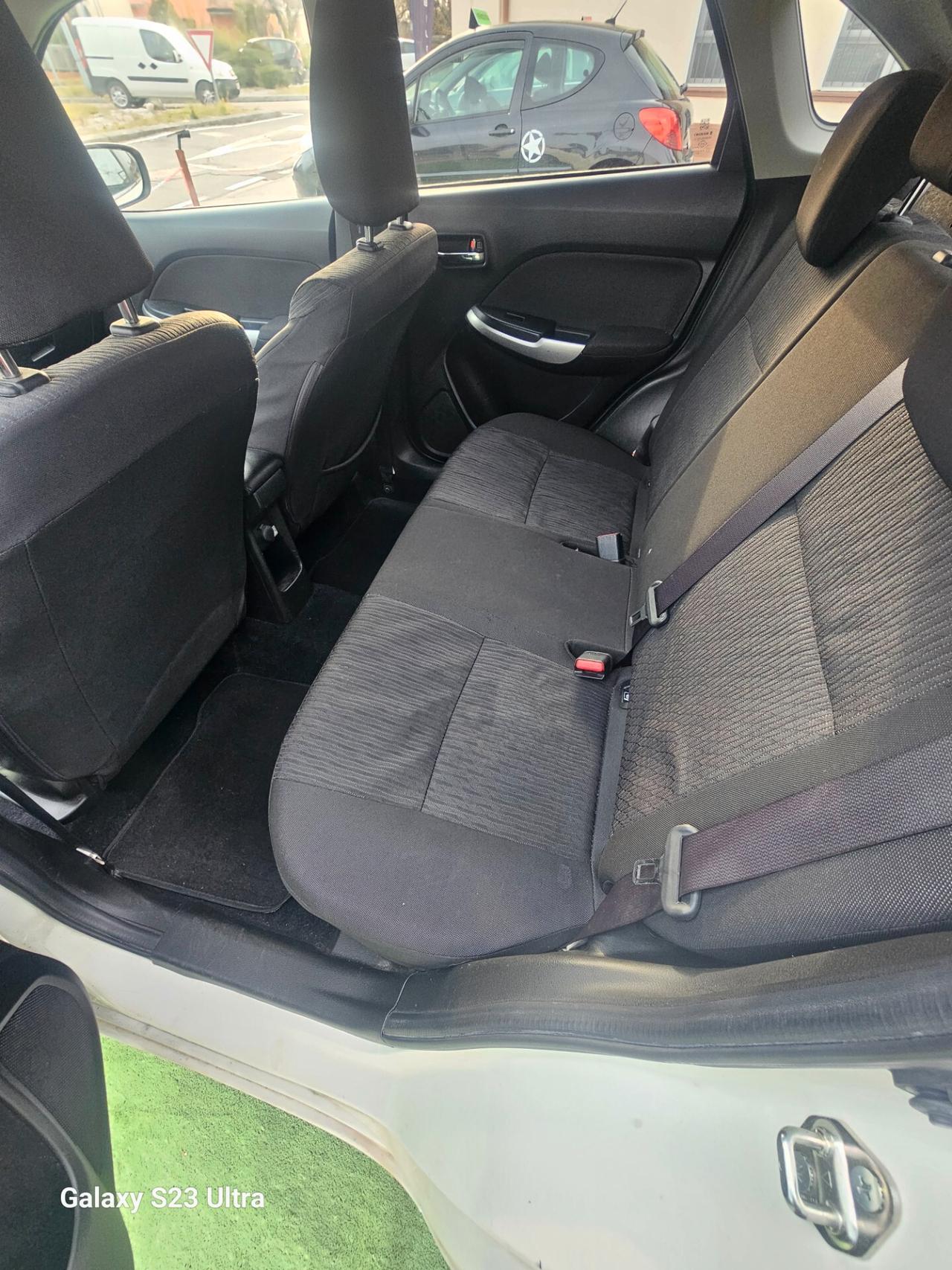 Suzuki Baleno 1.2 Hybrid B-Top