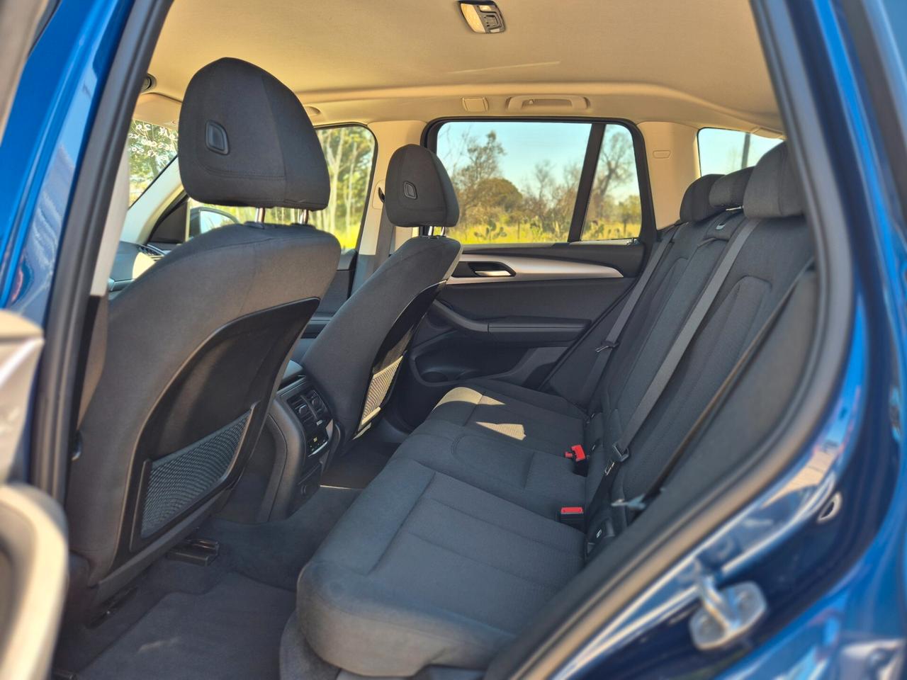 Bmw X3 sDrive18d xLine