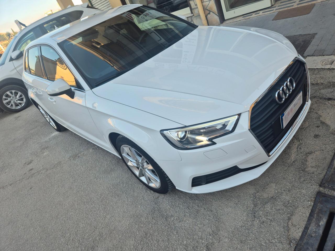 AUDI A3 ANNO 2018 FARI LED SOLI KM 90000 CERTIFICATI