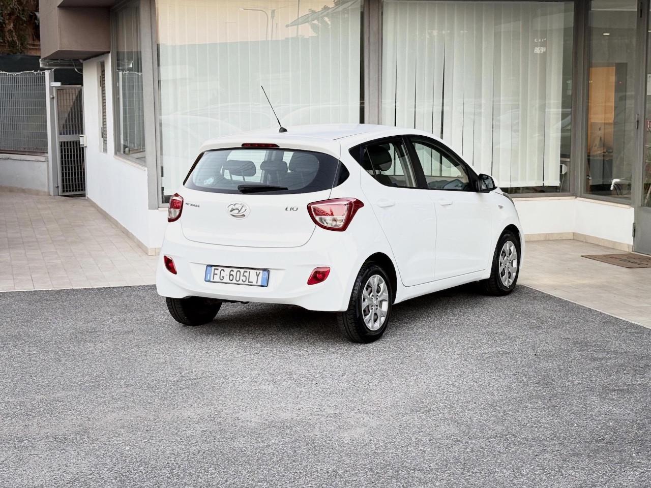 Hyundai i10 1.0 Benzina 67CV E6 Neo - 2016