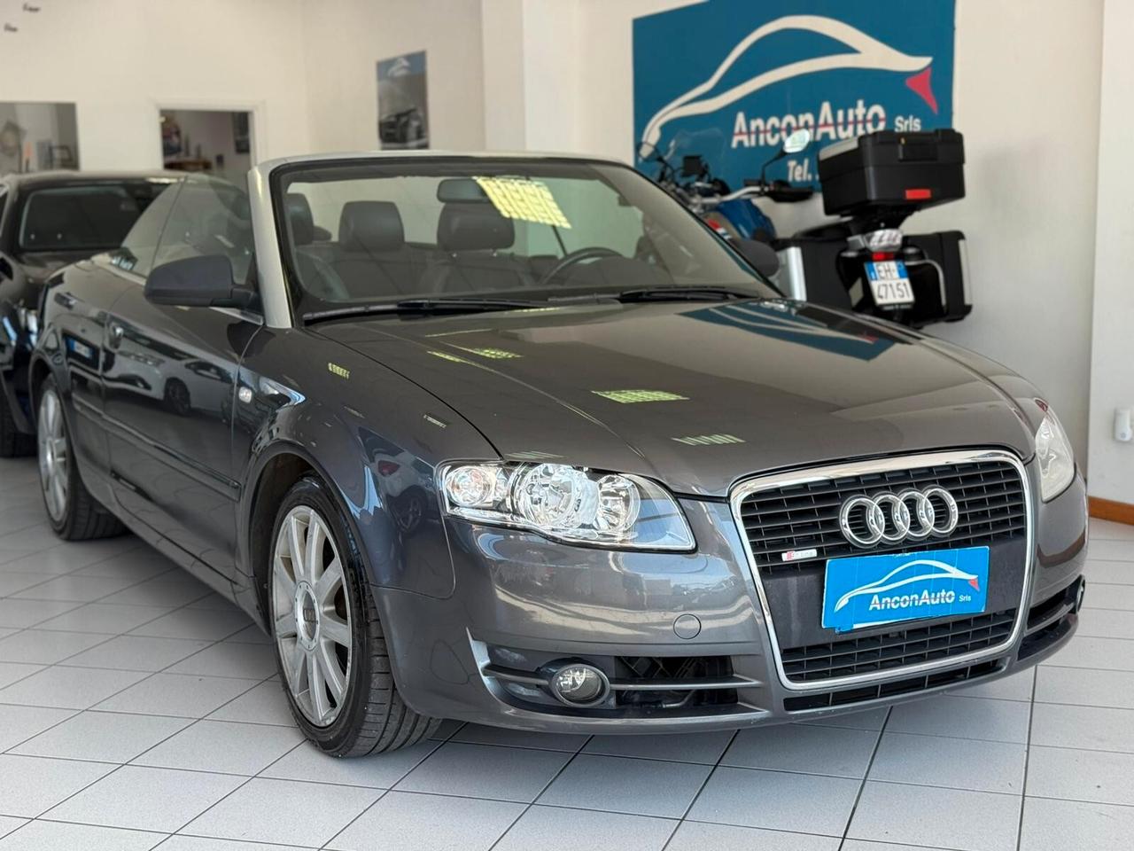 Audi A4 2.0 TDi CABRIO 2009