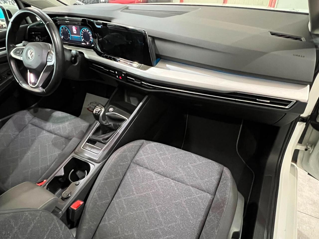 Volkswagen Golf 2.0 TDI 115 CV SCR Life 2021