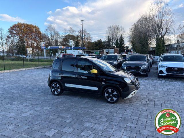 FIAT Panda 1.0 Cross FireFly S&S Hybrid ANCHE NEOPATENTATI