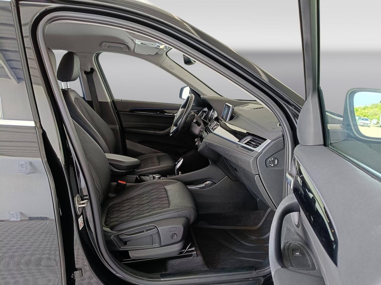 BMW X1 F48 2019 - X1 sdrive18d xLine Plus auto