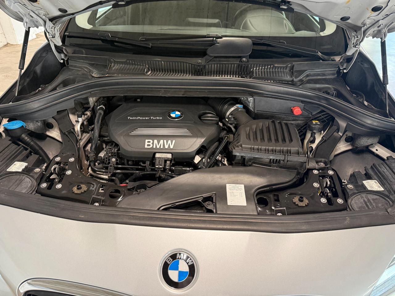 Bmw 2er Active Tourer 218d Luxury