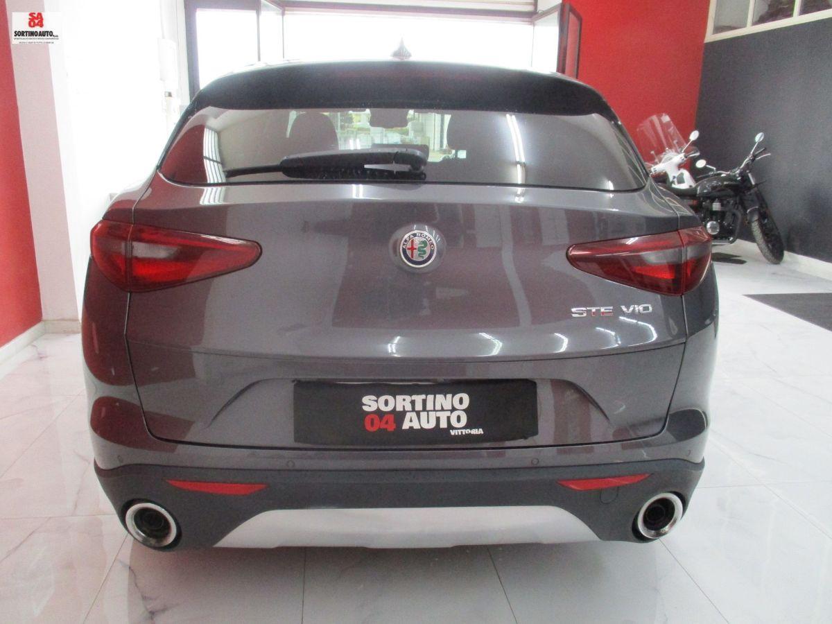 A.R.Stelvio 2.2 T.diesel 210cv AT8 Q4 Exec.-2019