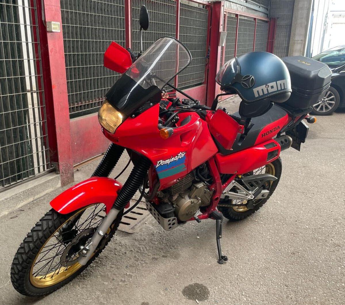 HONDA DOMINATOR 650