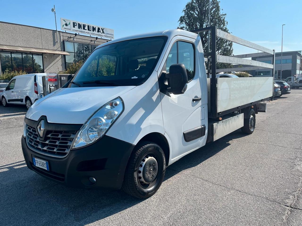 Renault Master T35 2.3 dCi/145 PM cassone **+IVA**